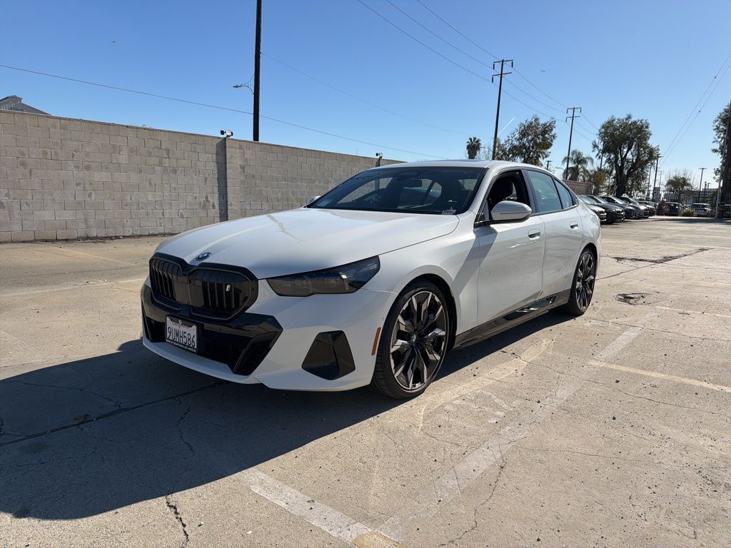 2025 BMW i5 40's photo