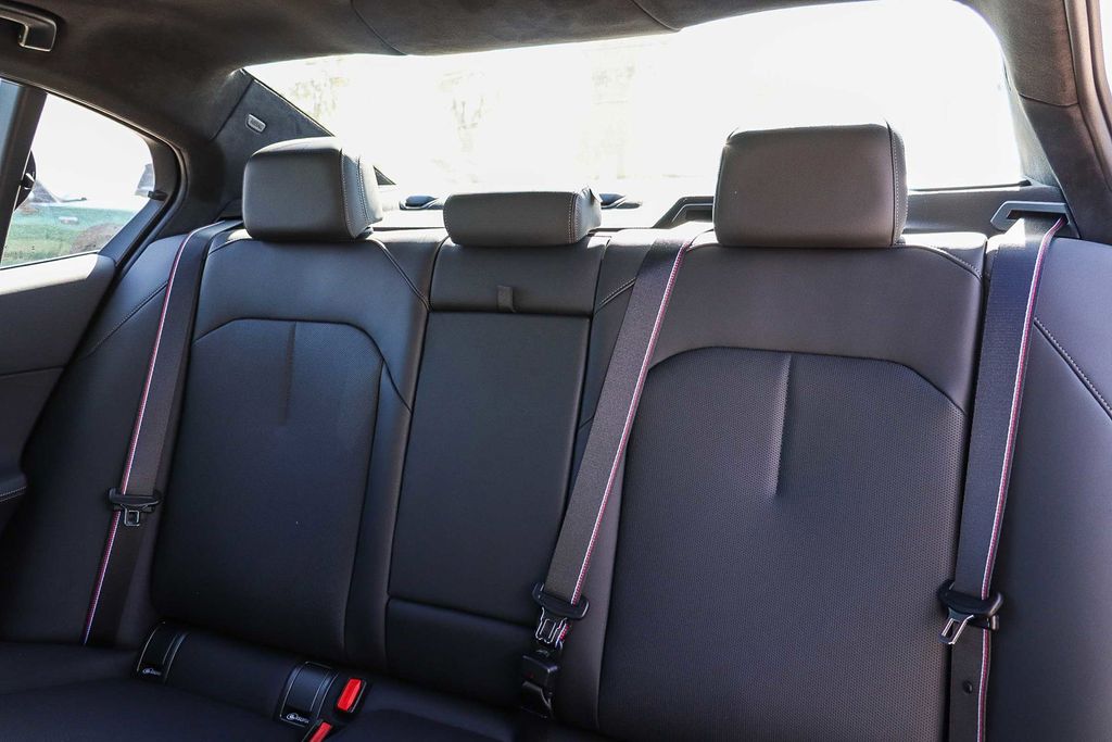 2026 BMW M5 M5 - Photo 18