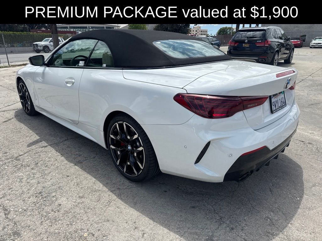 2026 BMW 4 Series 430i photo 3
