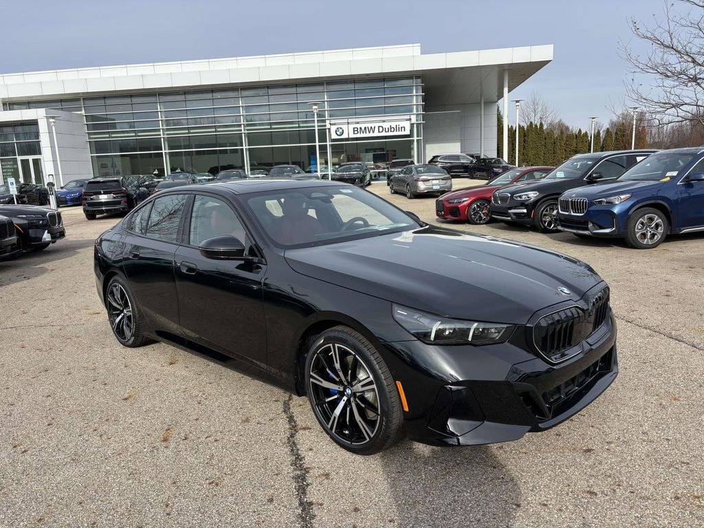 New 2026 BMW 5 Series 530i xDrive Sedan