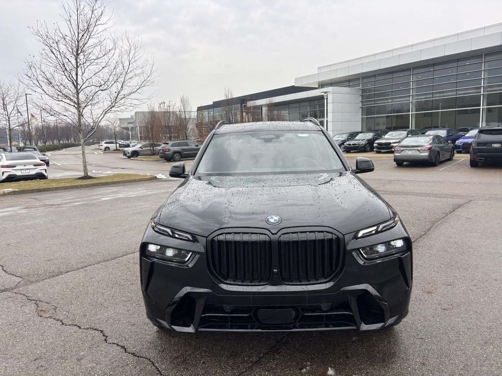 New 2026 BMW X7 xDrive40i SUV