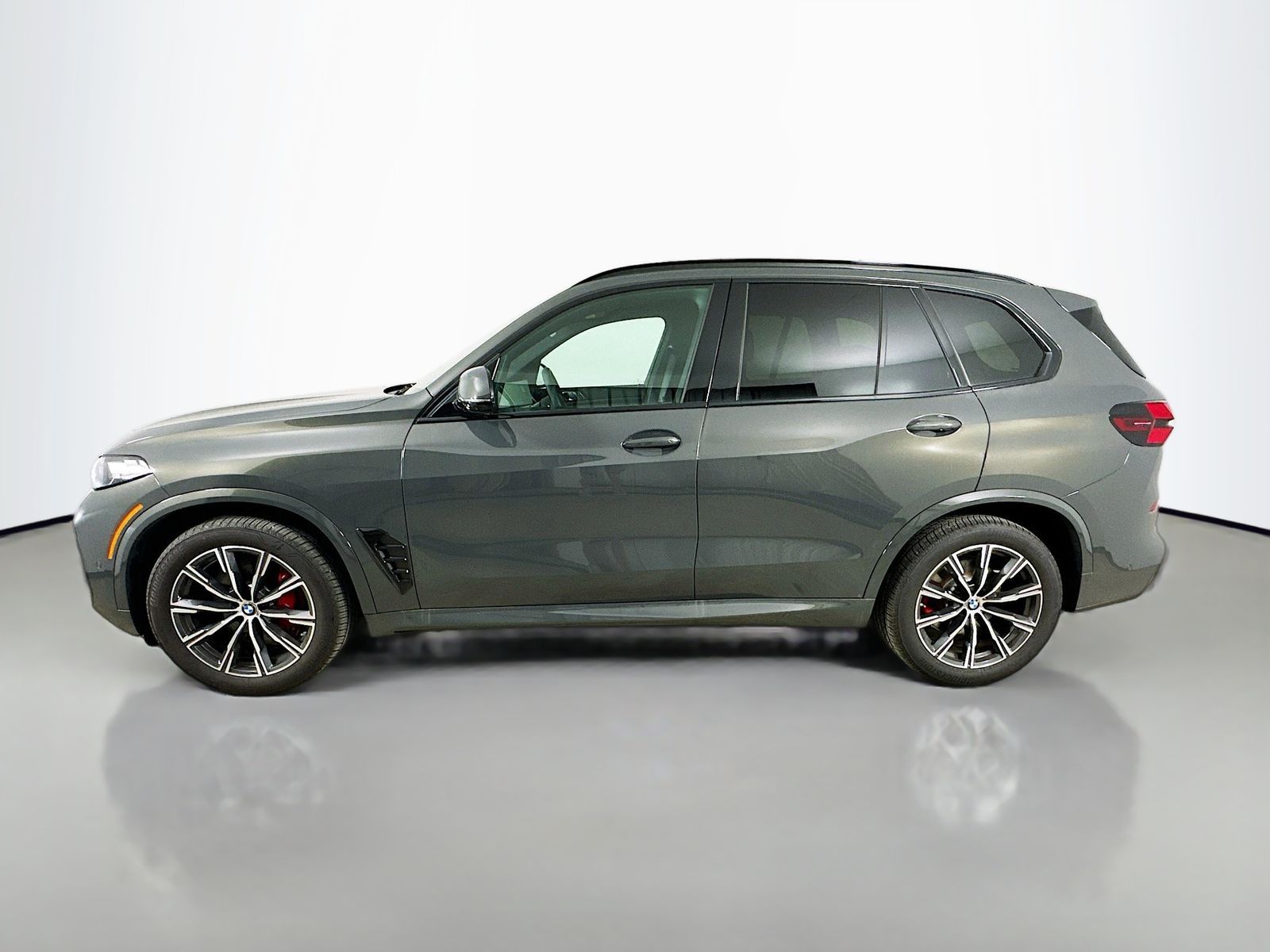 2026 BMW X5 40i - Photo 8