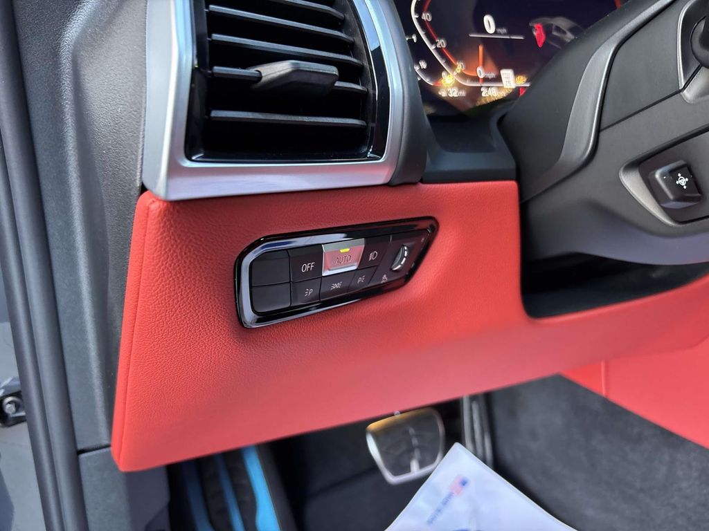 2026 BMW 8 Series 840i - Photo 15