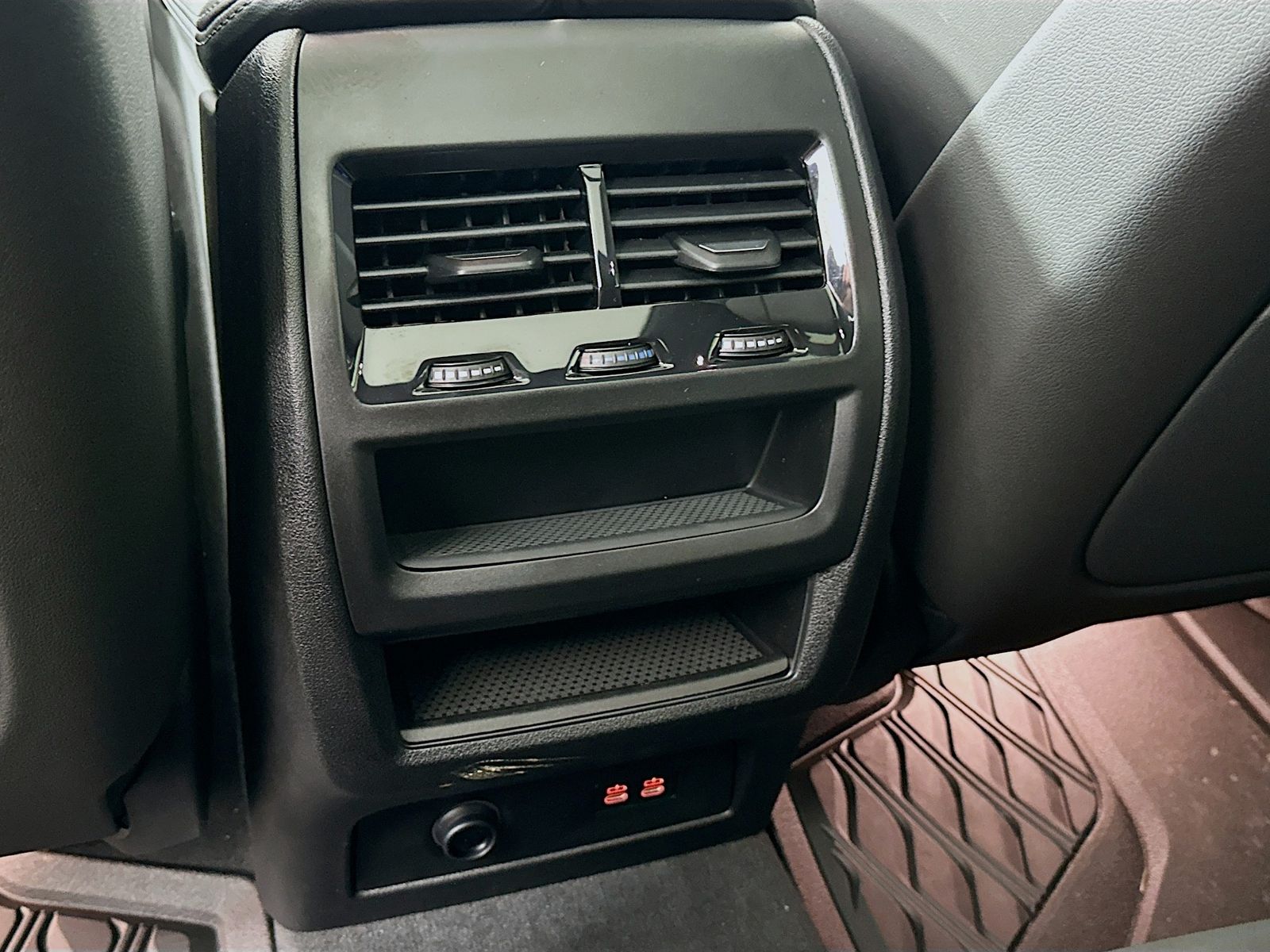 2026 BMW X5 40i - Photo 38