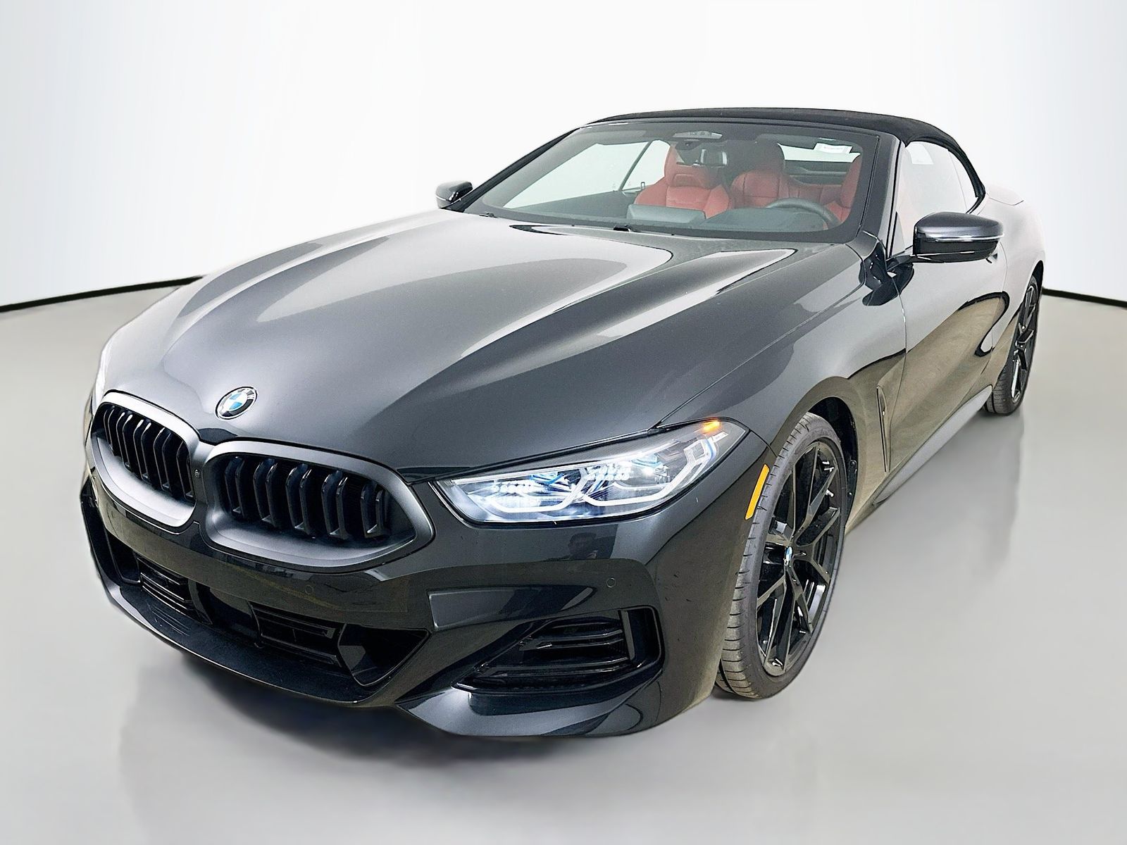 2026 BMW 8 Series 840i xDrive Convertible's photo