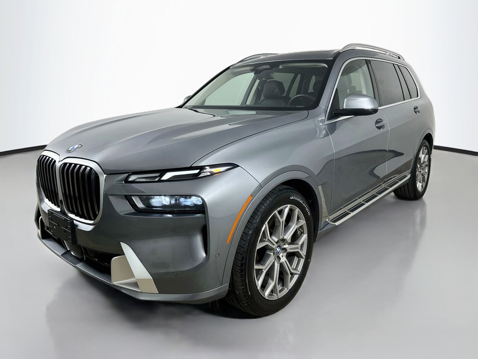 2024 BMW X7