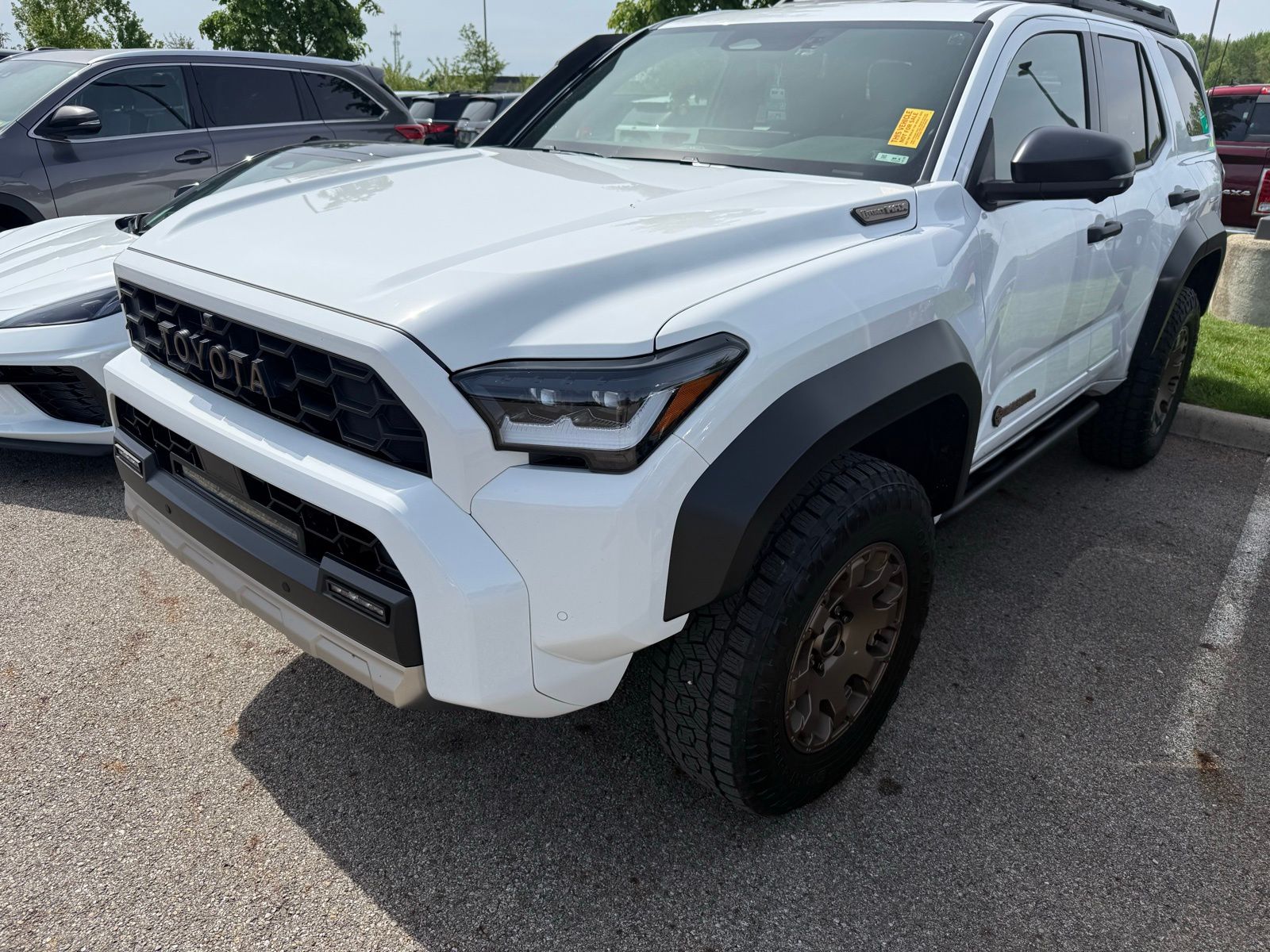 2025 Toyota 4Runner Hybrid Trailhunter i-FORCE MAX 4WD's photo