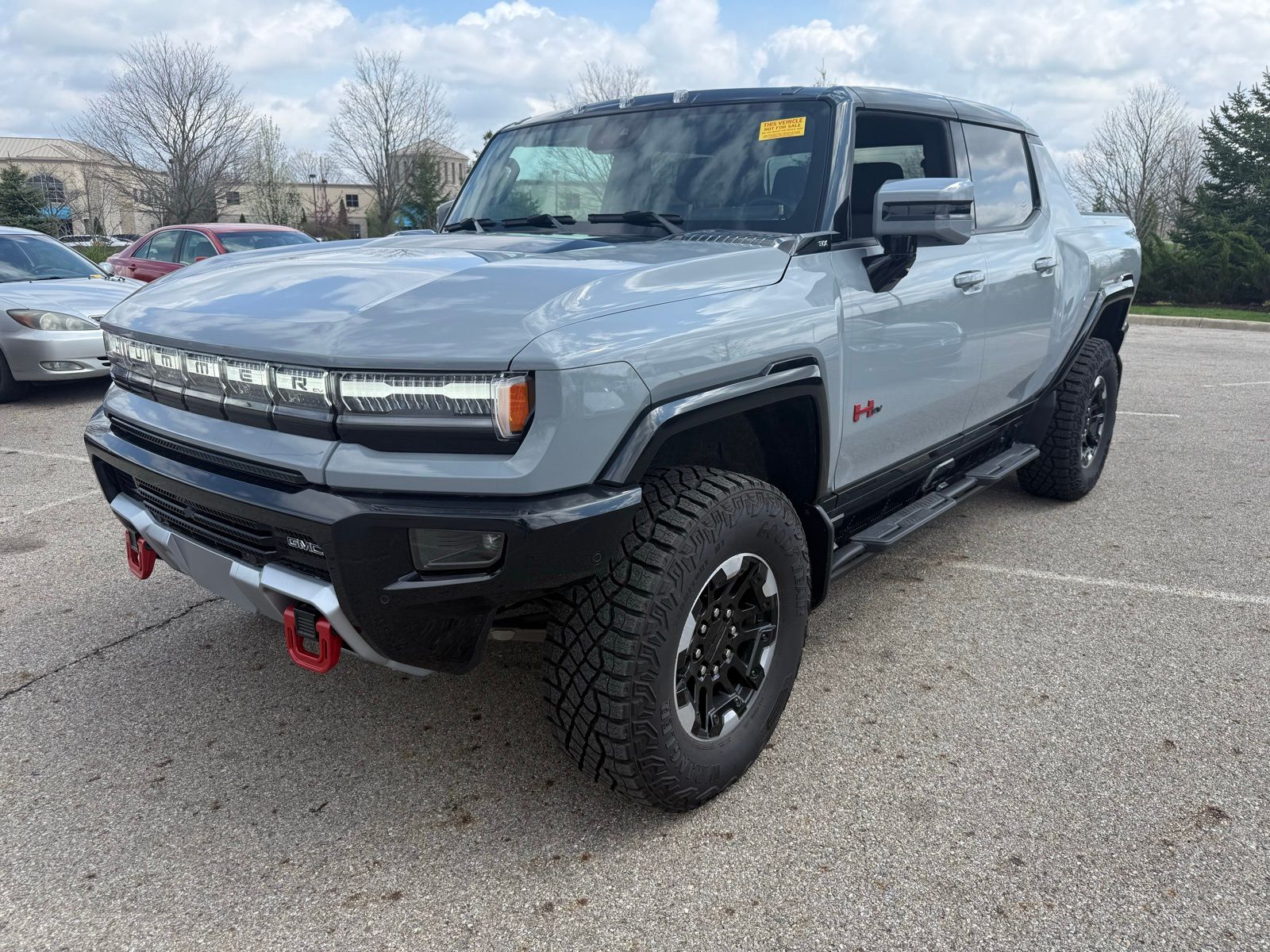 2025 GMC Hummer EV 3X's photo