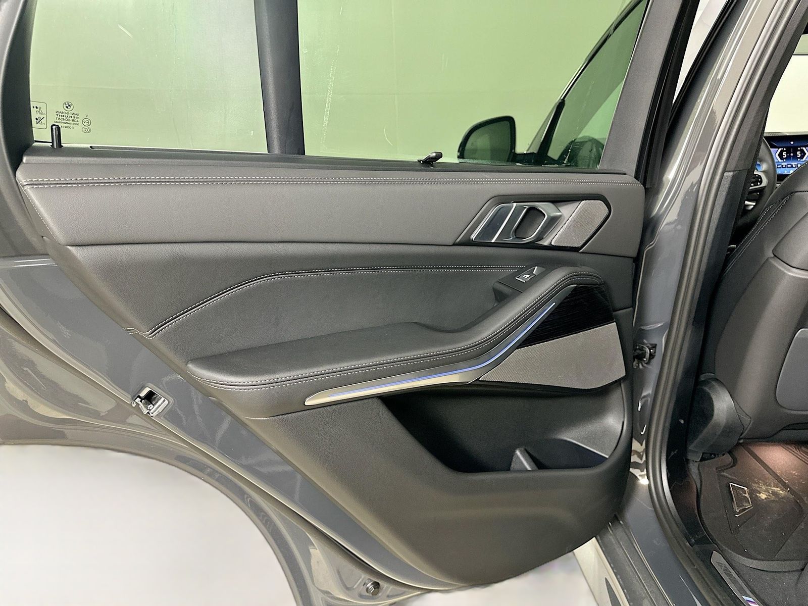 2026 BMW X5 40i - Photo 36