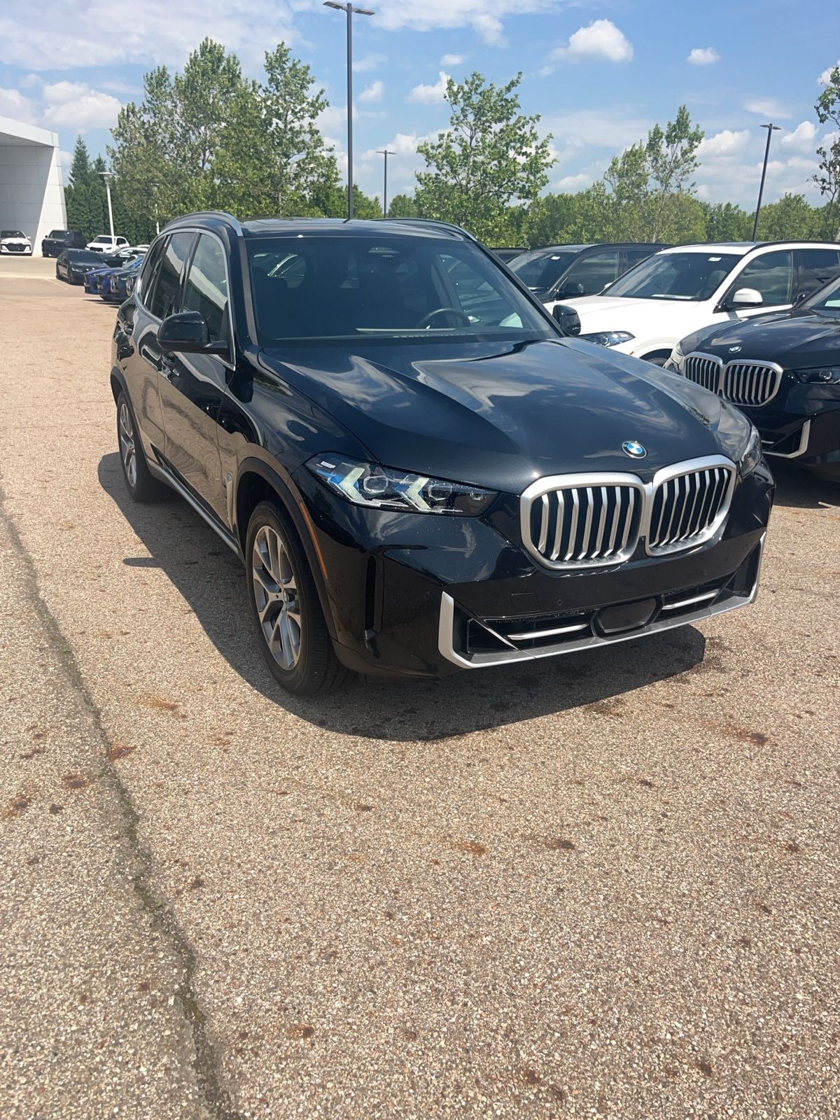 2026 BMW X5 xDrive40i's photo
