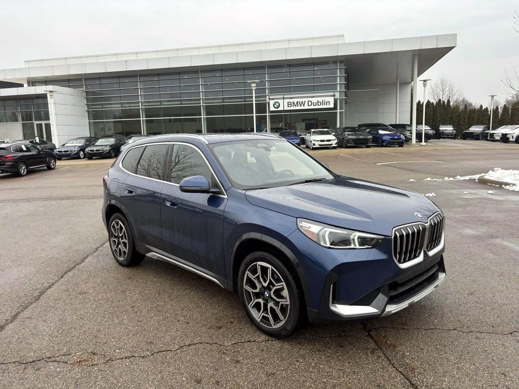 2025 BMW X1