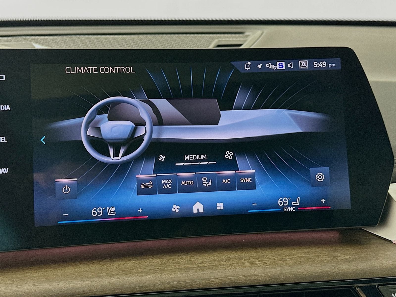 2026 BMW X1 28i - Photo 26