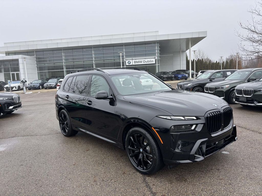 2026 BMW X7