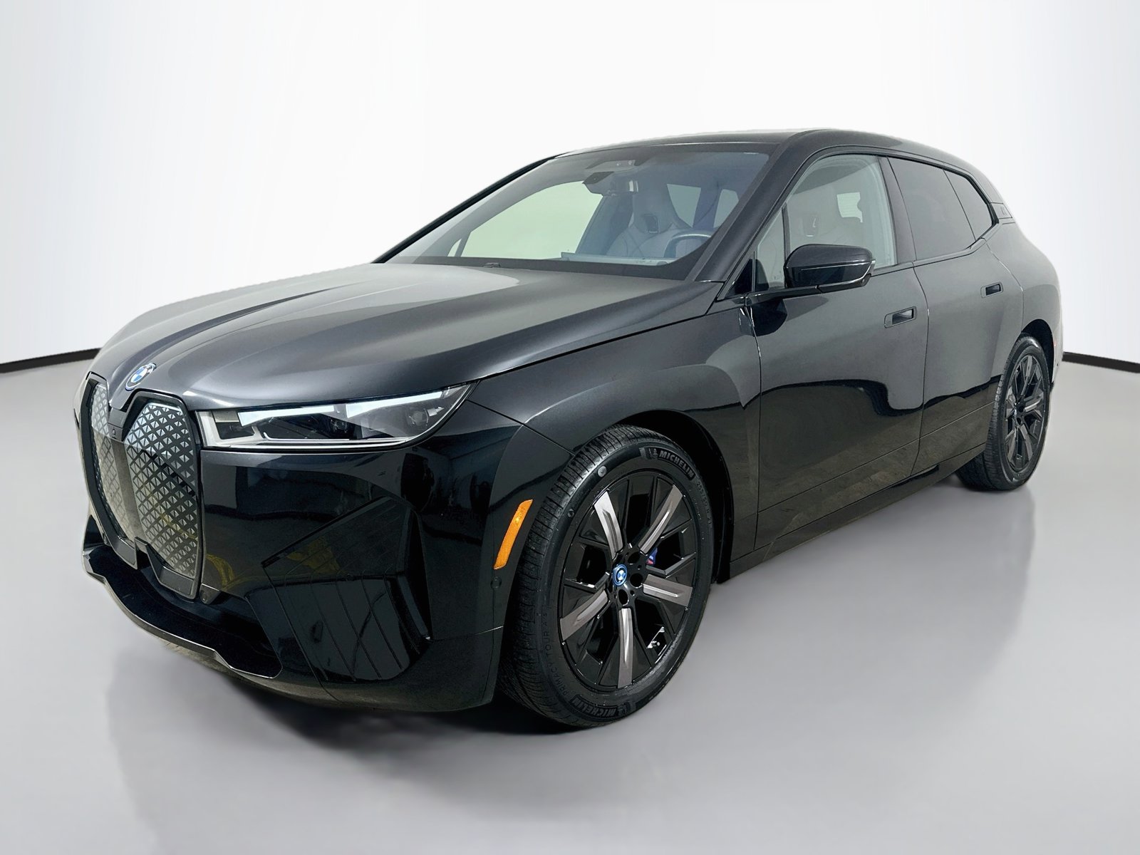 2024 BMW iX