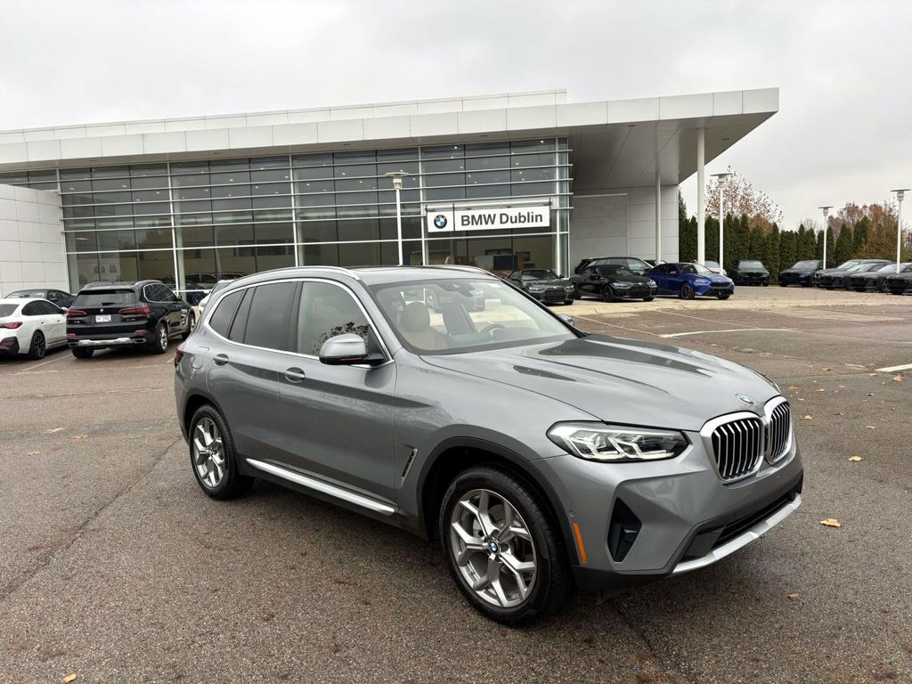 2023 BMW X3 30i