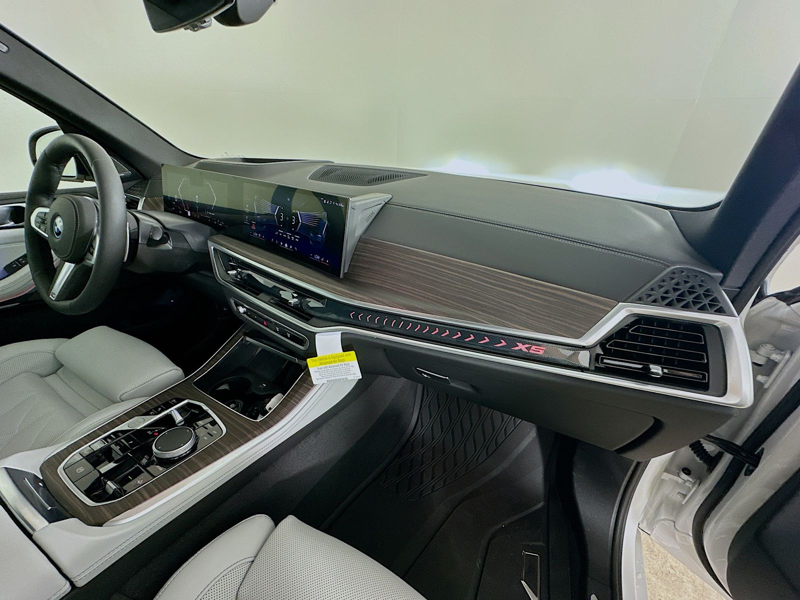 2026 BMW X5 50e - Photo 46