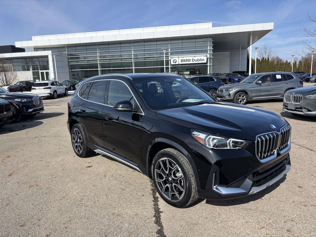2026 BMW X1 xDrive28i's photo