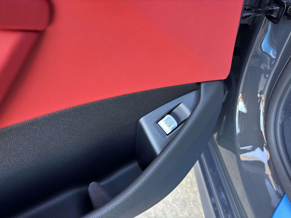 2026 BMW 8 Series 840i - Photo 14