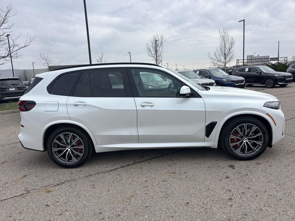 New 2026 BMW X5 xDrive50e SUV