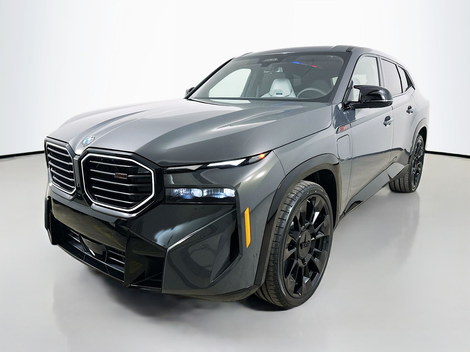 2026 BMW XM