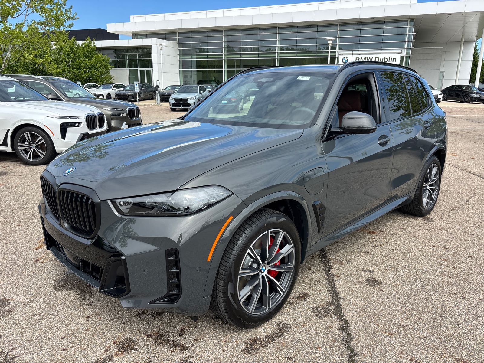 2026 BMW X5 xDrive50e's photo