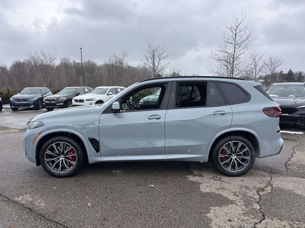 New 2026 BMW X5 xDrive40i SUV