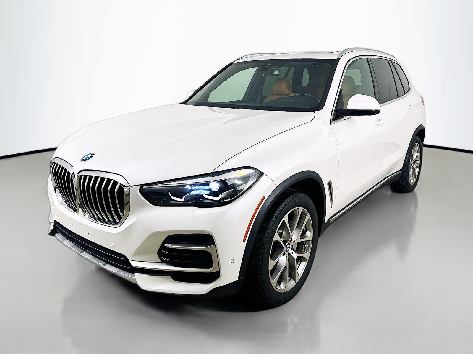 2023 BMW X5 SUV 