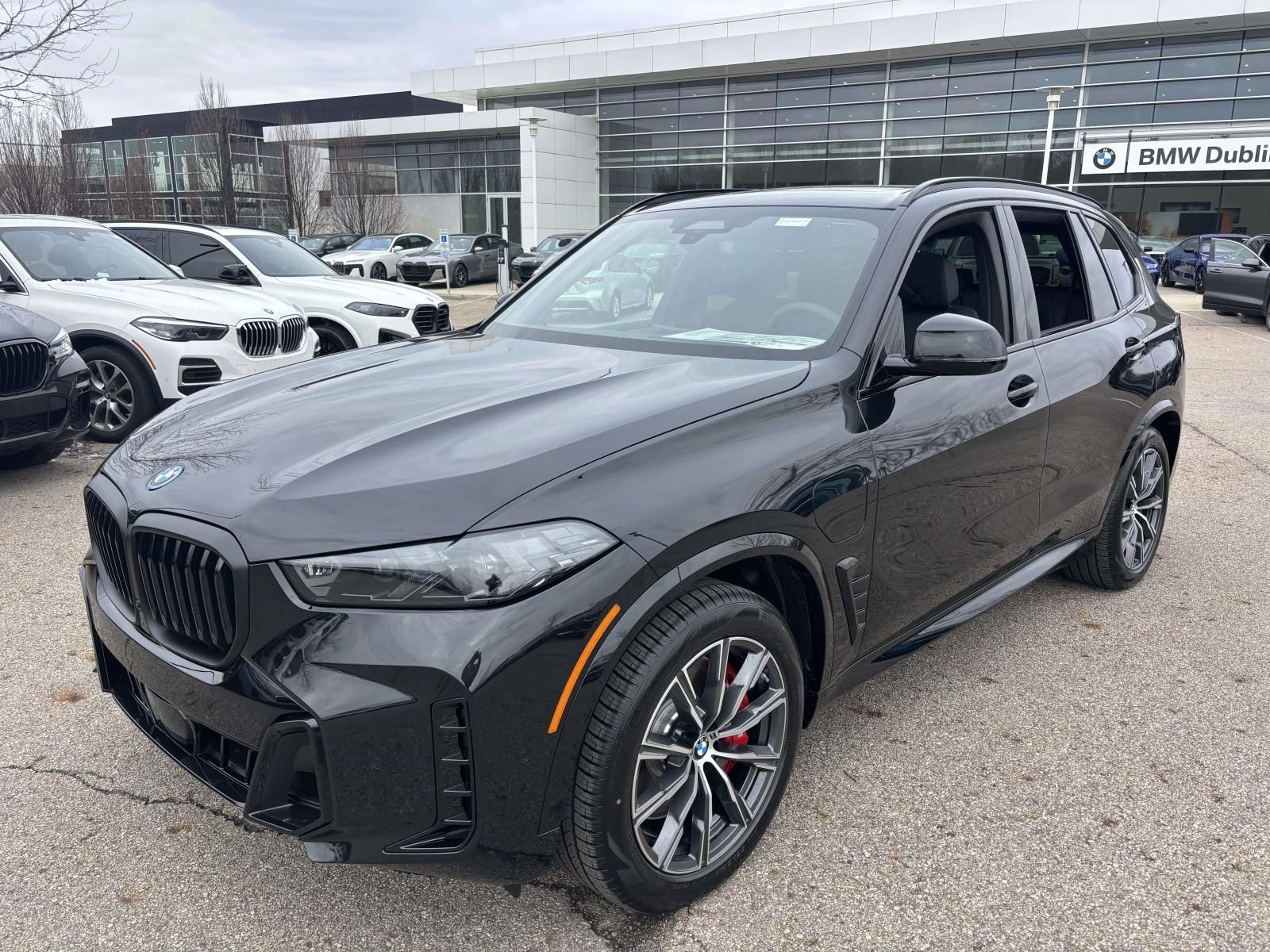 2026 BMW X5 xDrive50e's photo