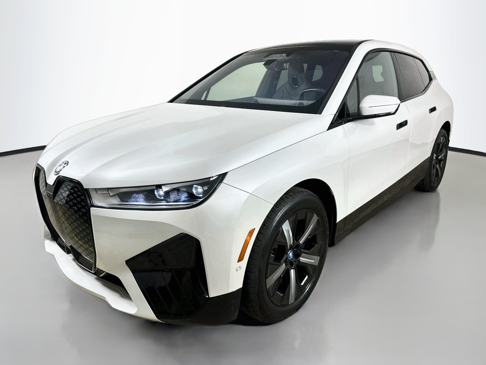 2024 BMW iX