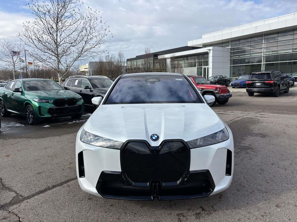 New 2026 BMW iX xDrive60 SUV
