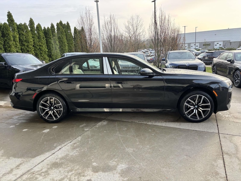 New 2026 BMW 7 Series 760i xDrive Sedan