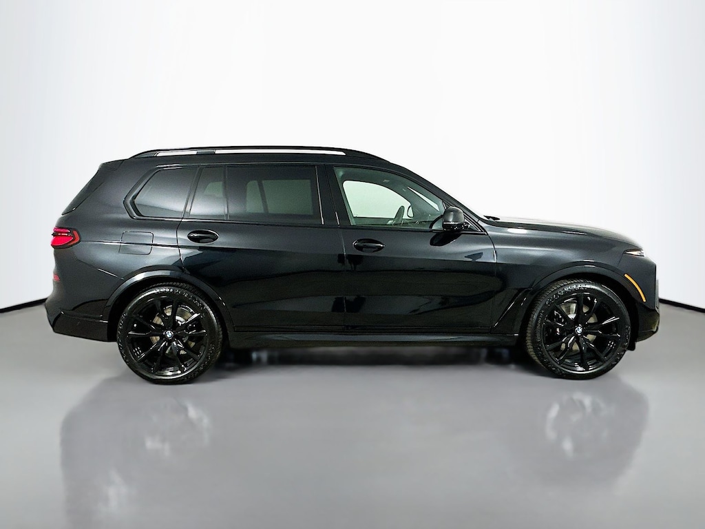 New 2027 BMW X7 xDrive40i SUV