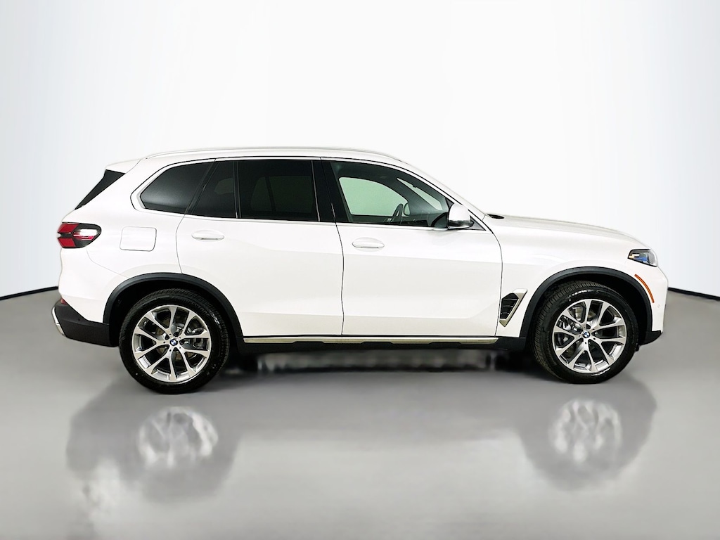 New 2026 BMW X5 xDrive40i SUV