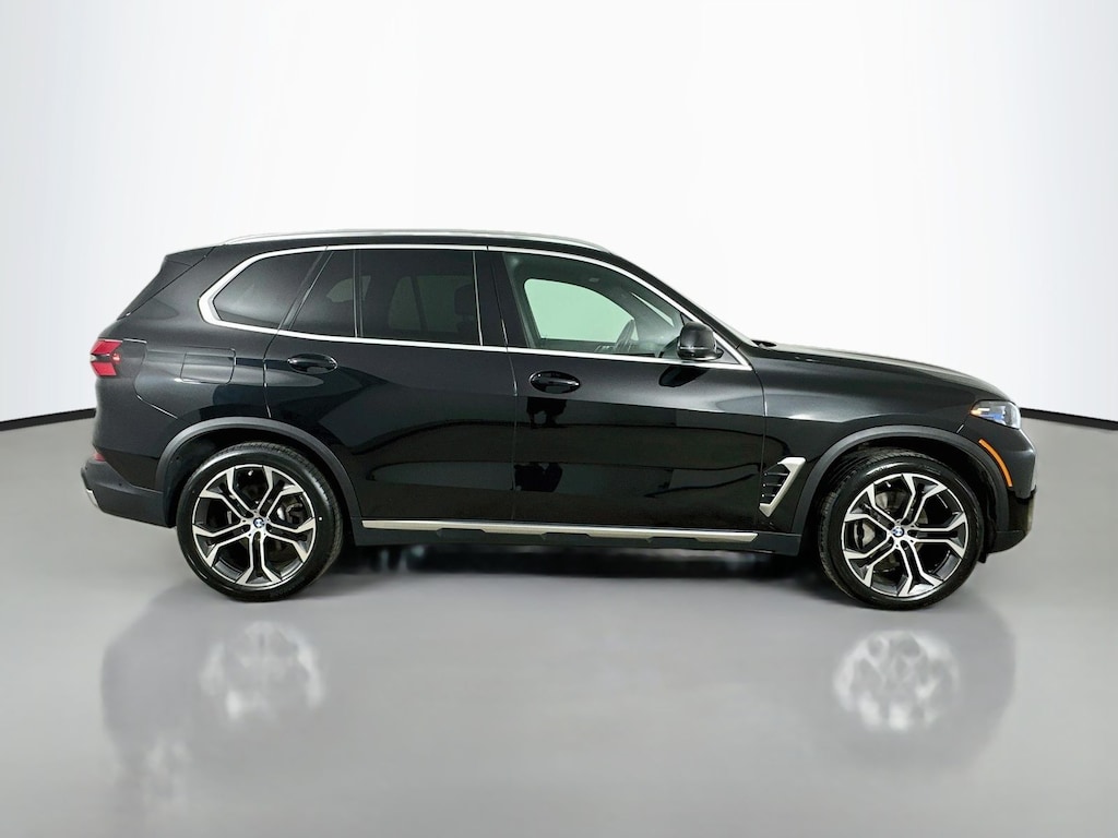 Used 2025 BMW X5 xDrive40i SUV