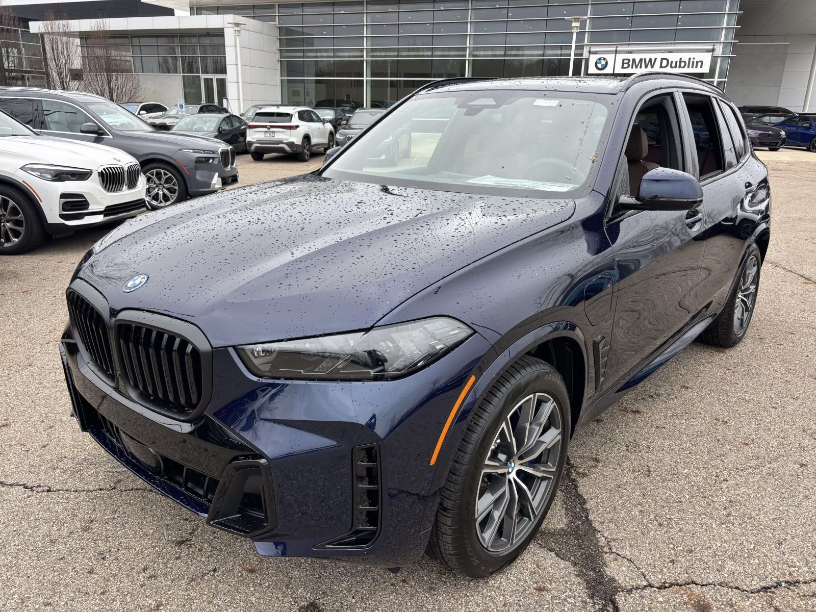 2026 BMW X5 xDrive50e's photo