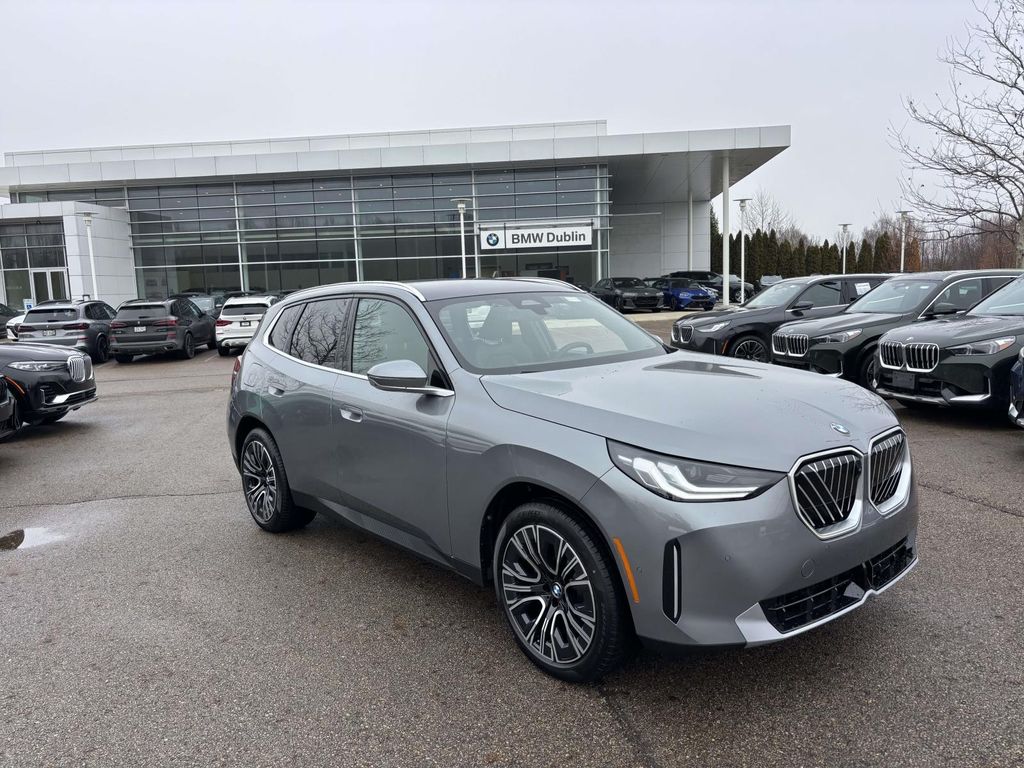 2026 BMW X3 30 XDRIVE's photo