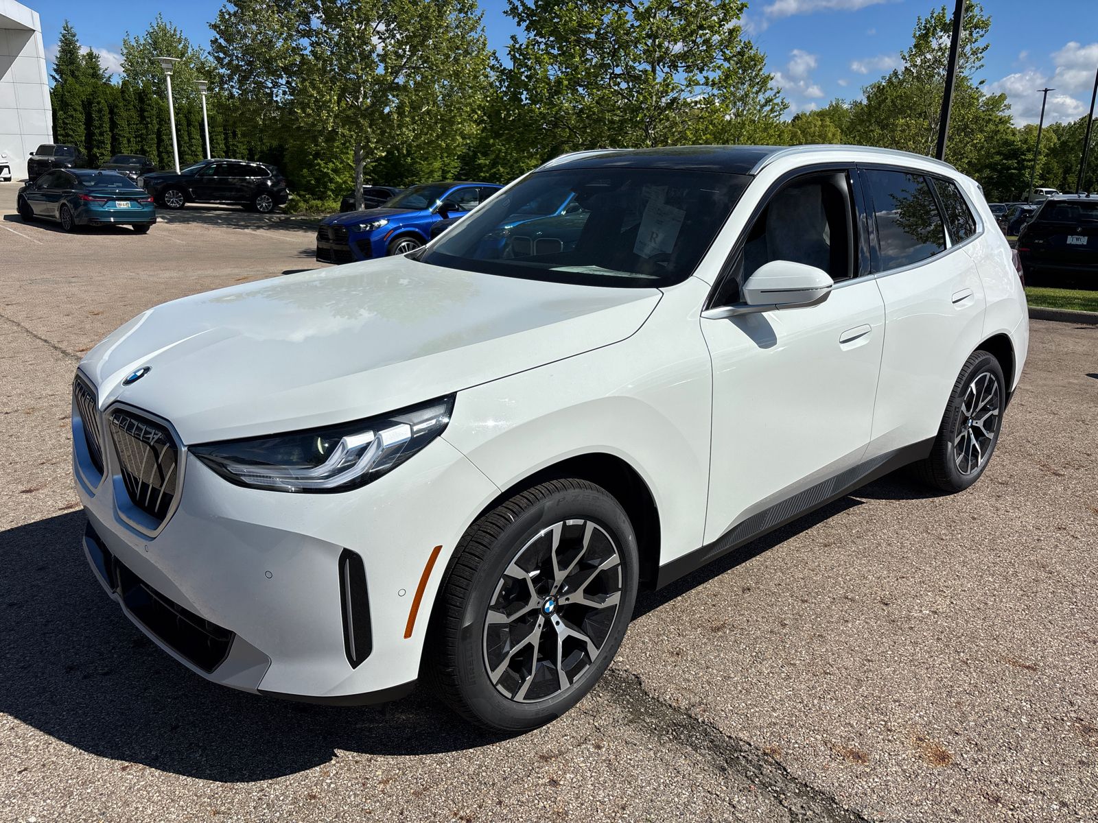 2026 BMW X3 30 XDRIVE's photo