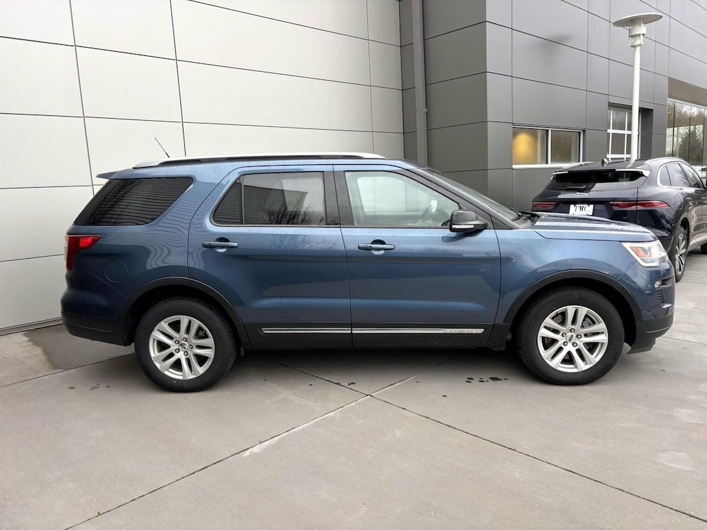 Used 2018 Ford Explorer XLT SUV