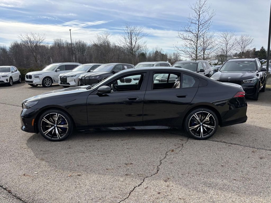 New 2026 BMW 5 Series 530i xDrive Sedan