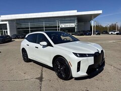 2026 BMW iX xDrive60 SUV