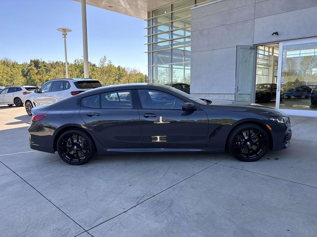 2026 BMW 8 Series 840i - Photo 8