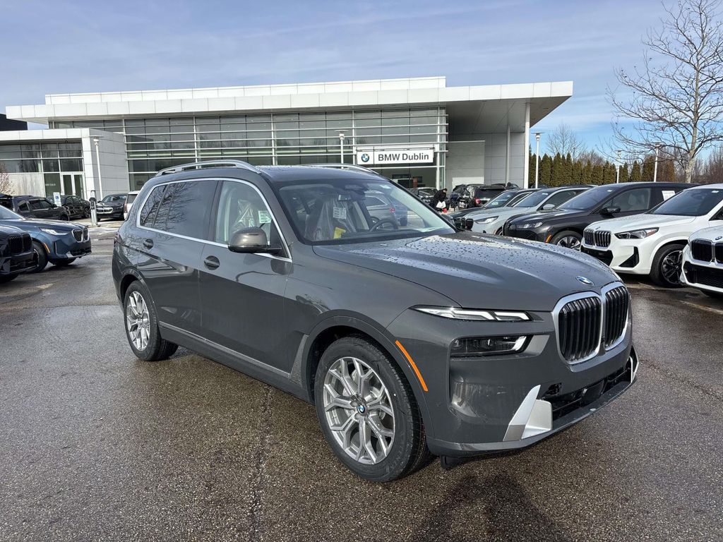 2026 BMW X7