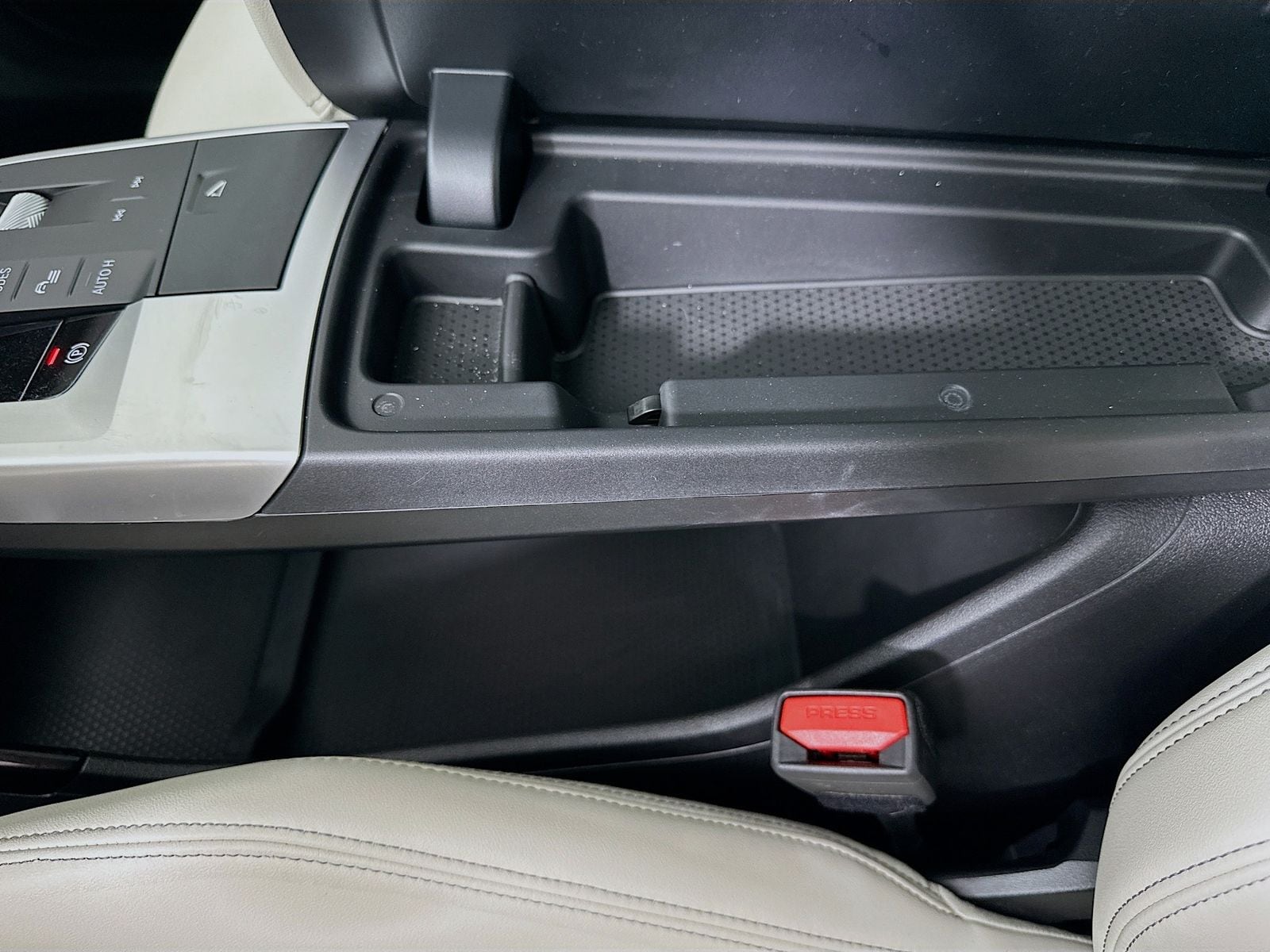 2026 BMW X1 28i - Photo 28