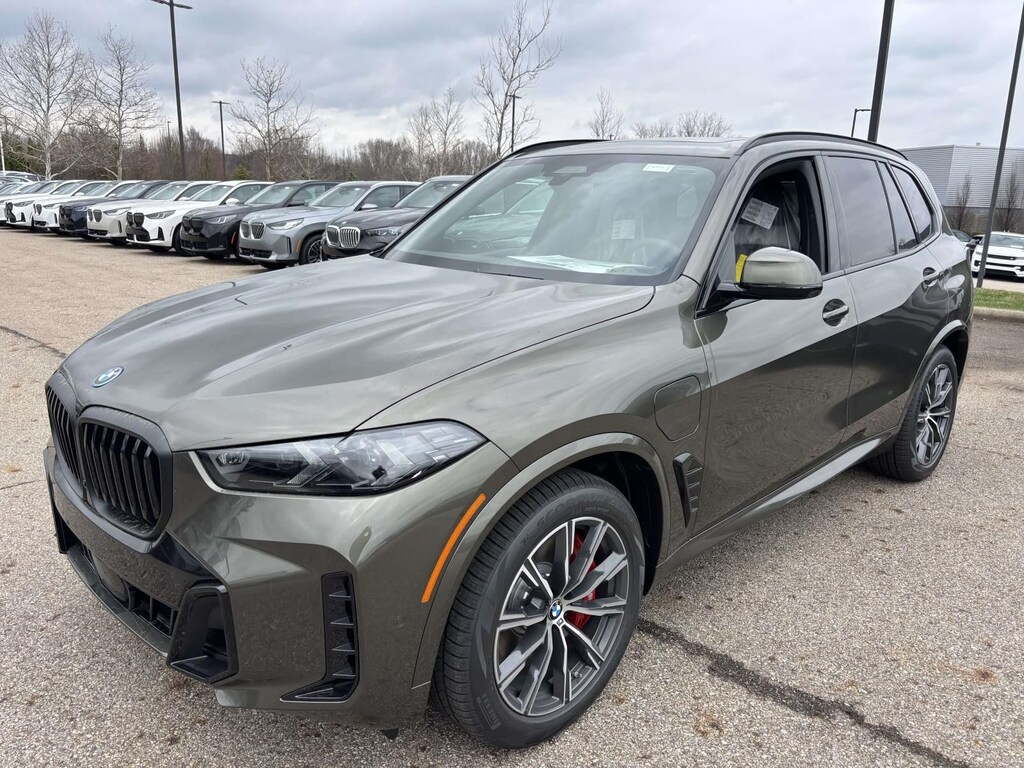 New 2026 BMW X5 xDrive50e SUV