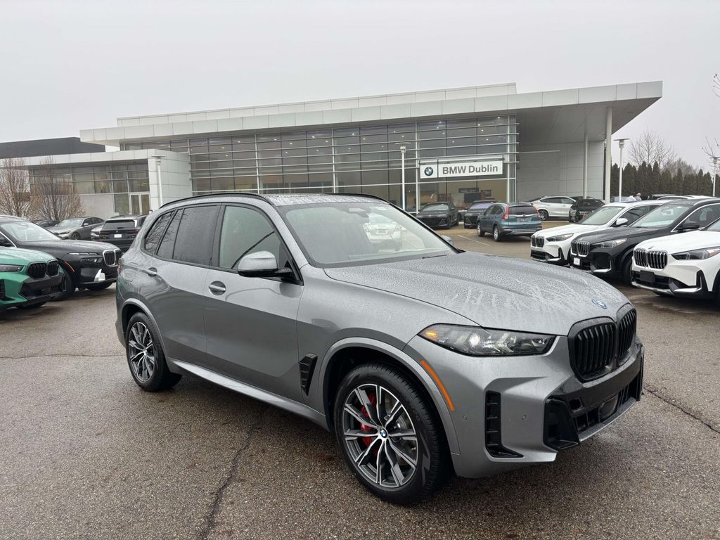 2026 BMW X5 xDrive50e's photo