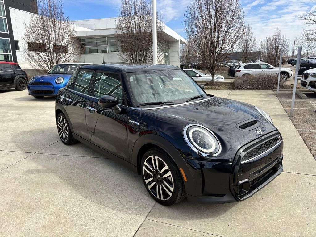 2024 MINI Hardtop 4 Door S