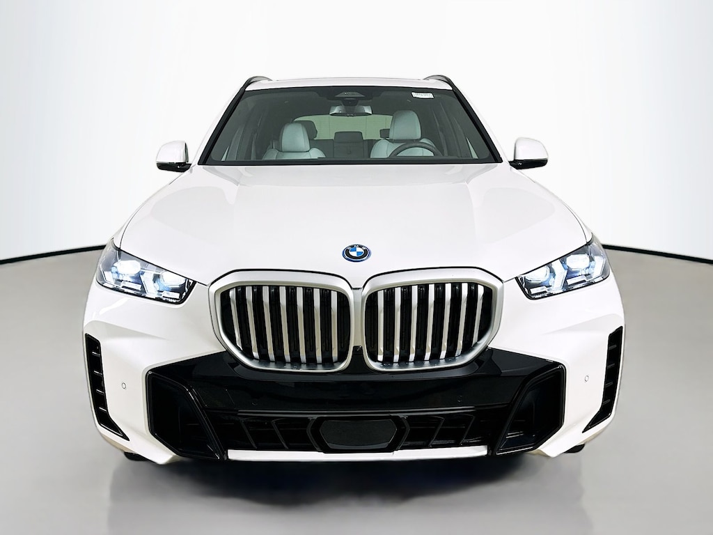 New 2026 BMW X5 xDrive50e SUV