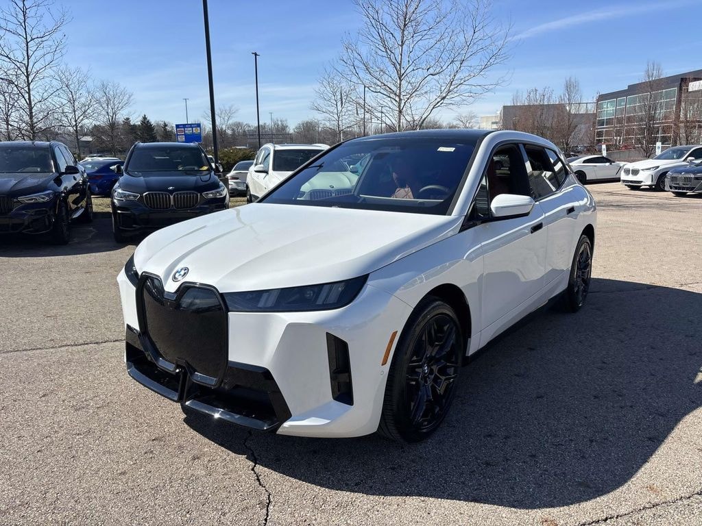 New 2026 BMW iX xDrive60 SUV