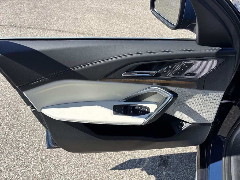 2026 BMW X1 28i - Photo 11