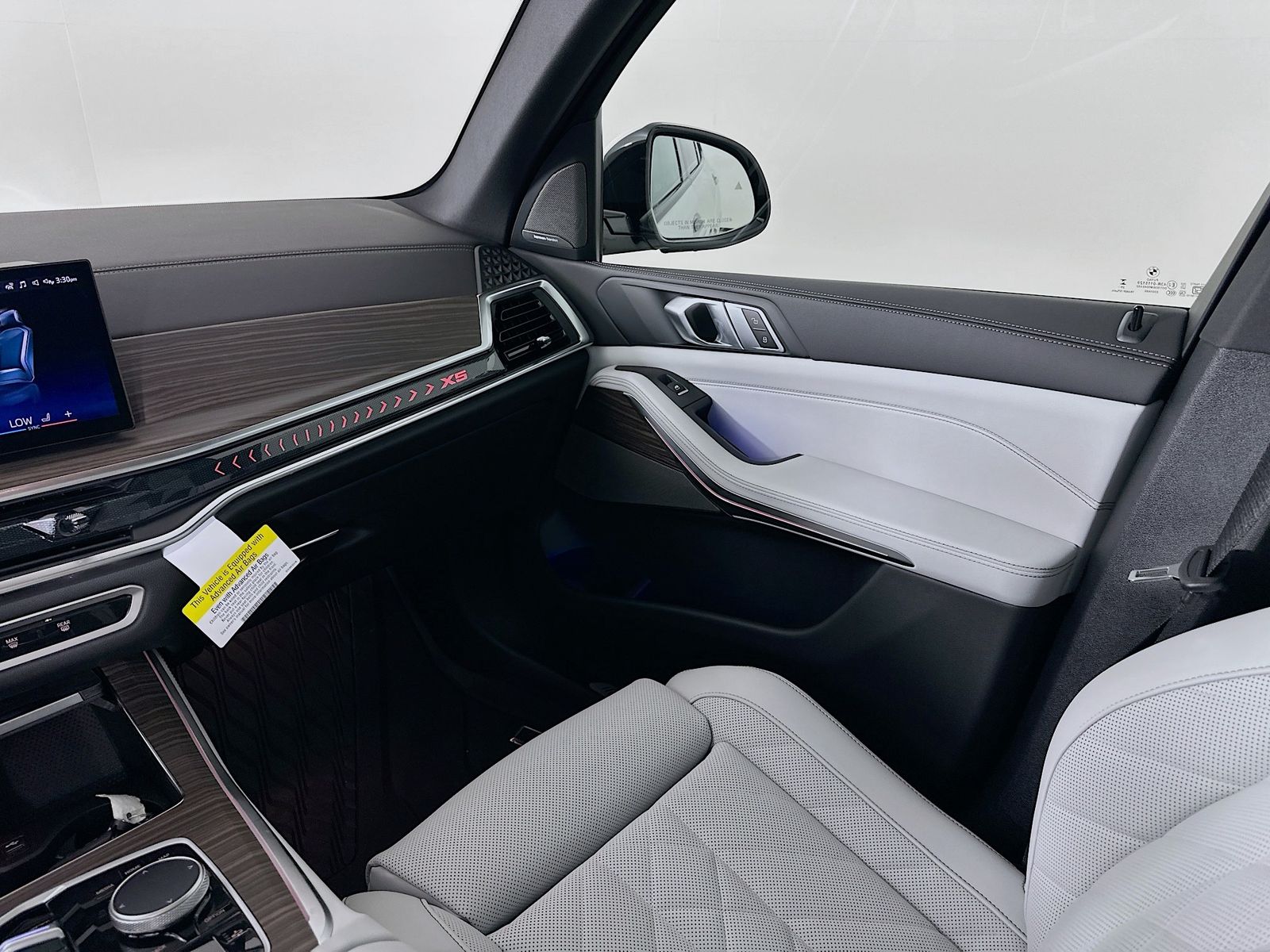 2026 BMW X5 50e - Photo 23